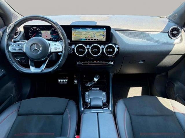 Mercedes Benz Gla image 4