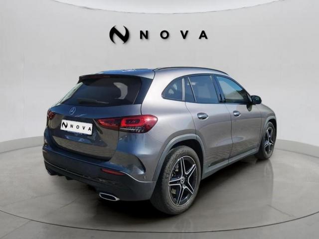 Mercedes Benz Gla image 9