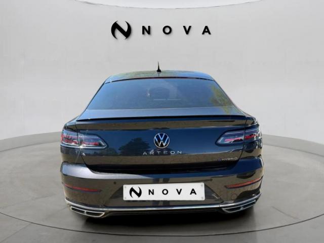 Volkswagen Arteon image 7