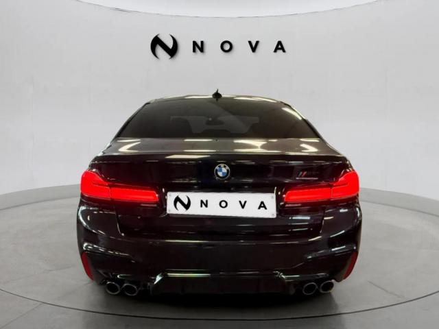 Bmw M5 image 2