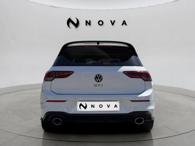 Volkswagen Golf image 6
