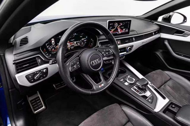 Audi A5 image 1