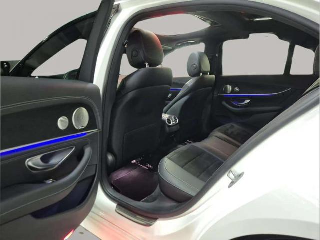 Mercedes Benz Classe E image 3