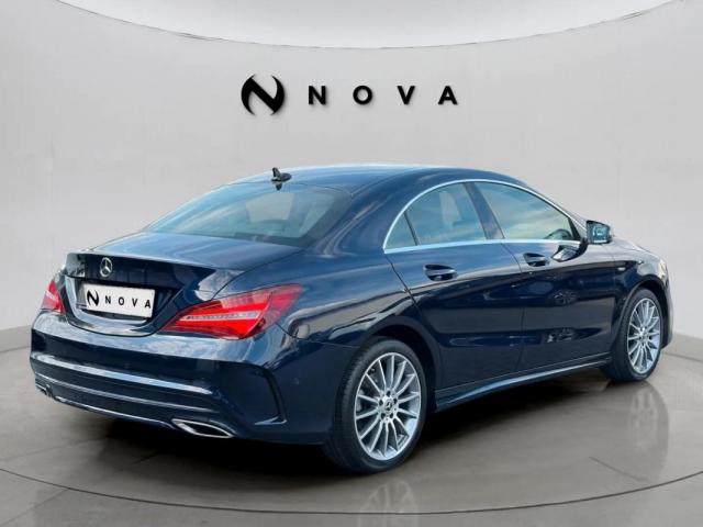 Mercedes Benz Cla image 8