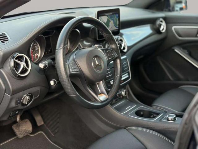Mercedes Benz Cla image 9