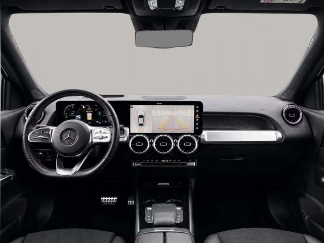 Mercedes Benz Glb image 5