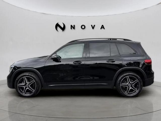 Mercedes Benz Glb image 8