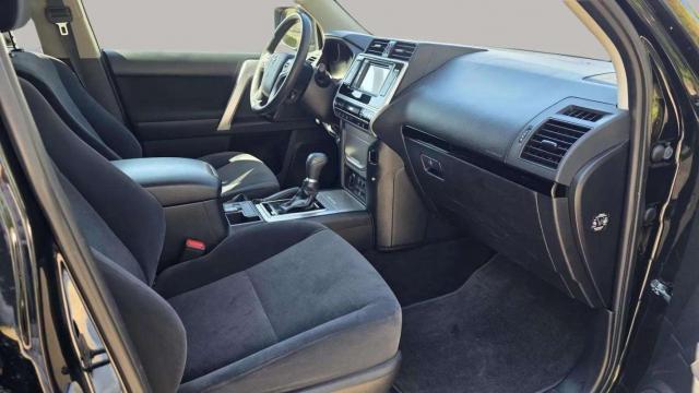 Toyota Land Cruiser image 1