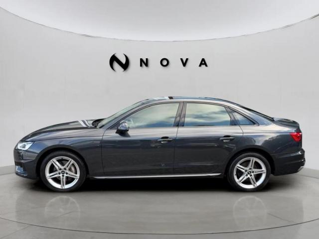 Audi A4 image 7
