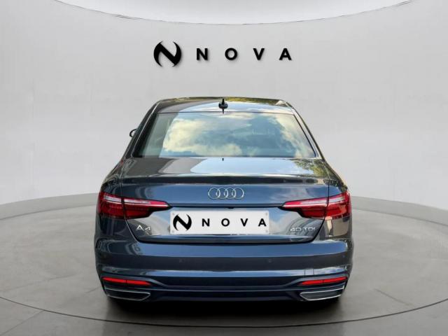 Audi A4 image 9