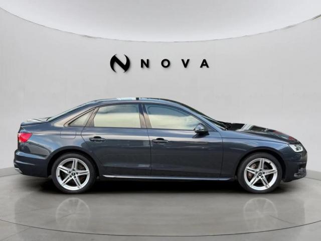 Audi A4 image 1
