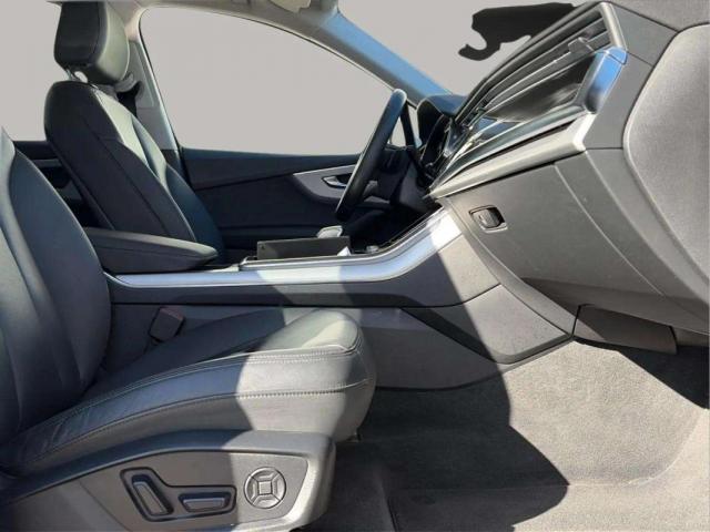 Audi Q7 image 8
