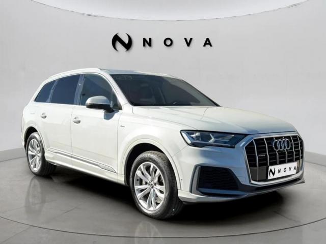 Audi Q7 image 9