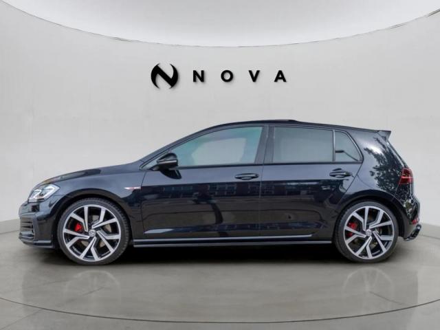 Volkswagen Golf image 9