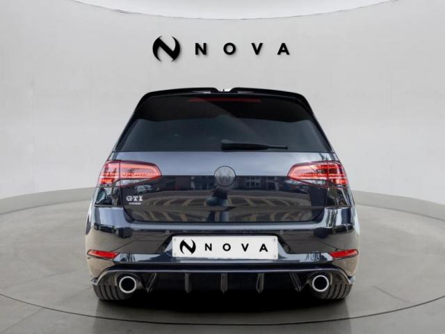 Volkswagen Golf image 2