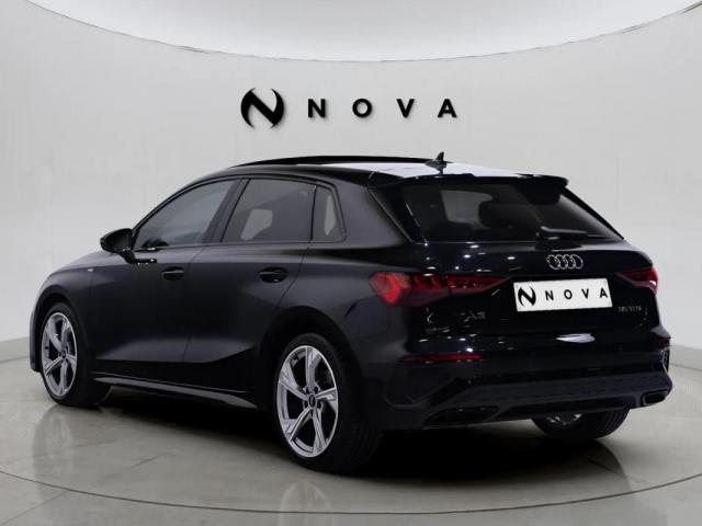 Audi A3 image 8