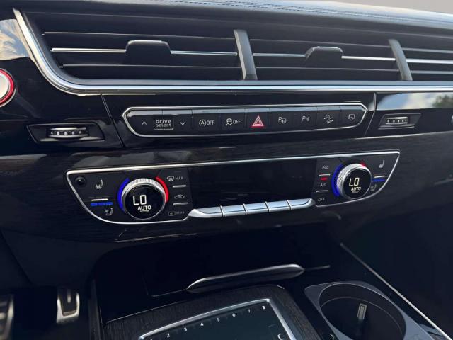 Audi Sq7 image 7