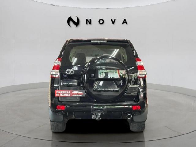Toyota Land Cruiser image 3