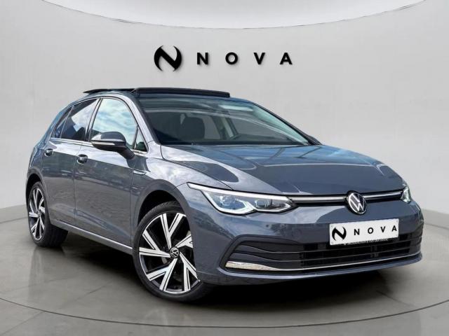 Volkswagen Golf image 9