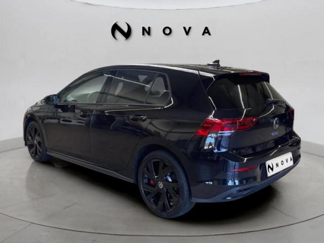 Volkswagen Golf image 6