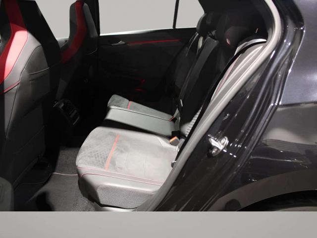 Volkswagen Golf image 3