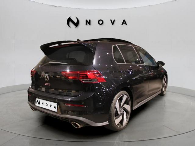 Volkswagen Golf image 1