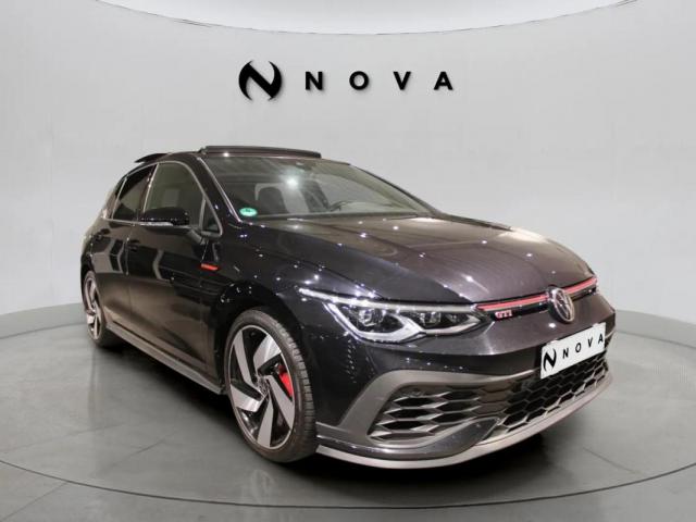 Volkswagen Golf image 9
