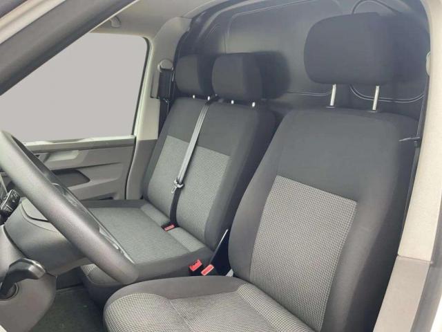 Volkswagen Transporter image 4
