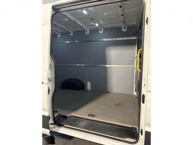 Man Tge image 2