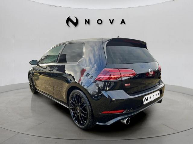 Volkswagen Golf image 2