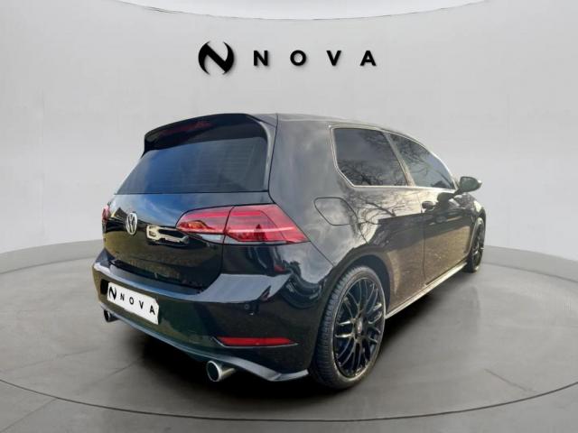 Volkswagen Golf image 4