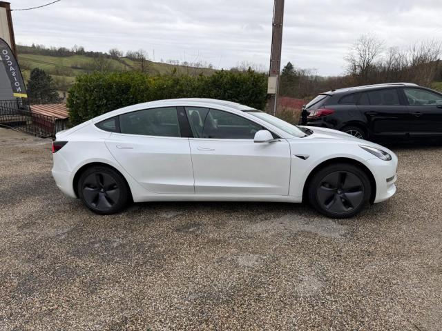 Tesla Model 3 image 7