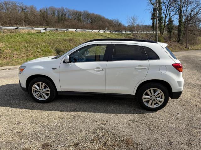 Mitsubishi Asx image 5