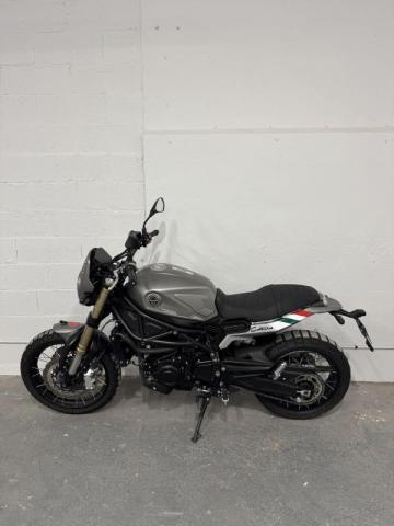 Leoncino 800 Trail image 3