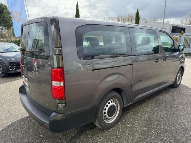 Peugeot Traveller image 2