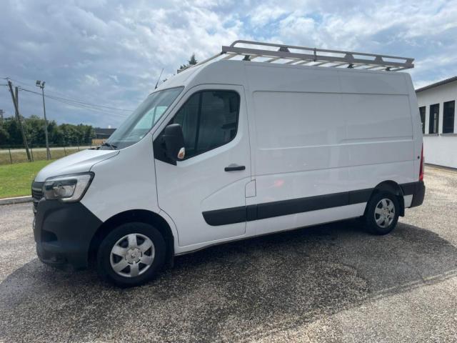 Renault Master image 8