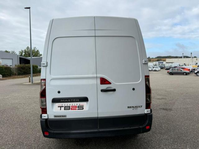 Renault Master image 8