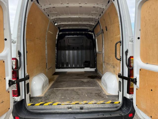 Renault Master image 3