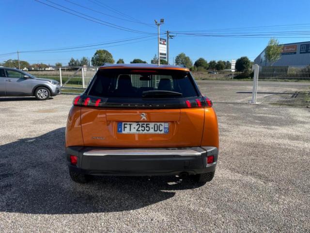 Peugeot 2008 image 8