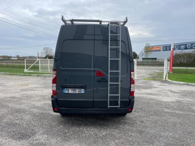 Renault Master image 1