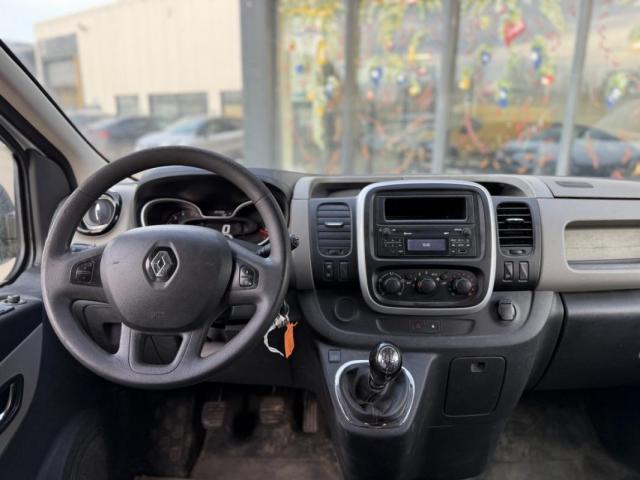 Renault Trafic image 6