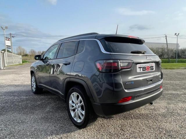 Jeep Compass image 8