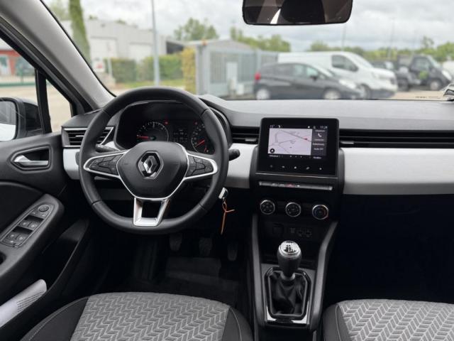 Renault Clio image 2