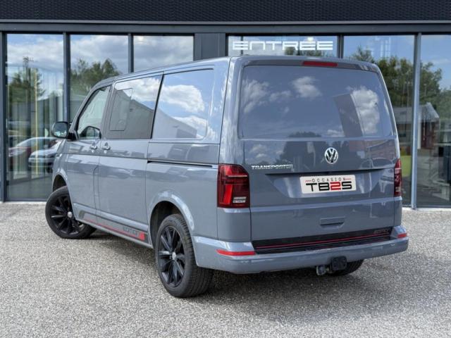 Volkswagen Transporter image 6