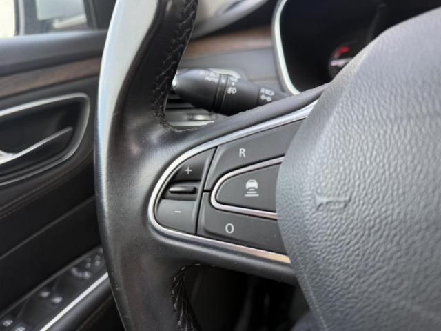 Renault Talisman Estate image 1
