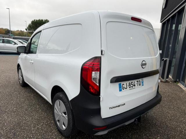 Nissan Townstar image 3