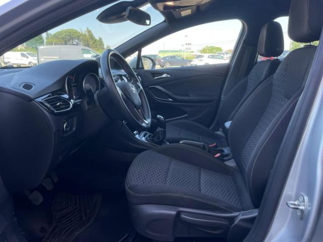 Opel Astra image 9