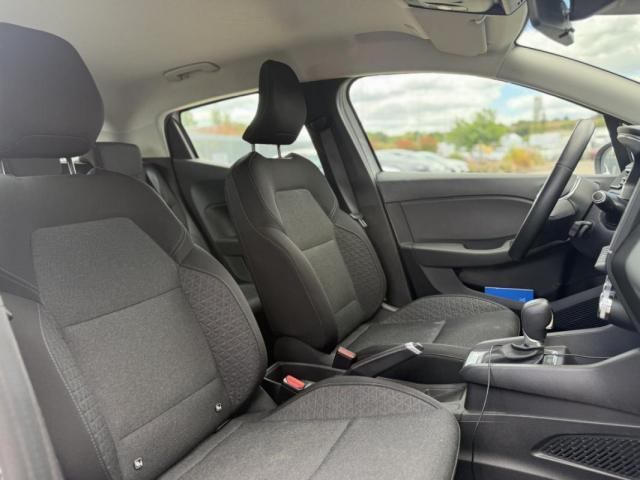 Renault Clio image 7