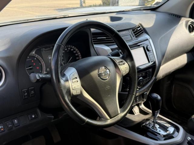 Nissan Navara image 7