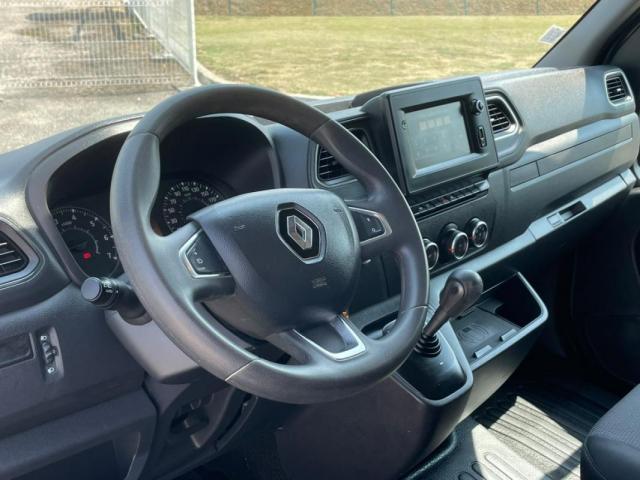 Renault Master image 3